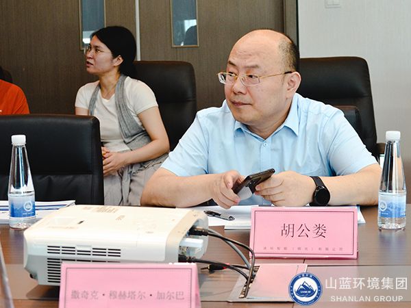 胡公娄.jpg